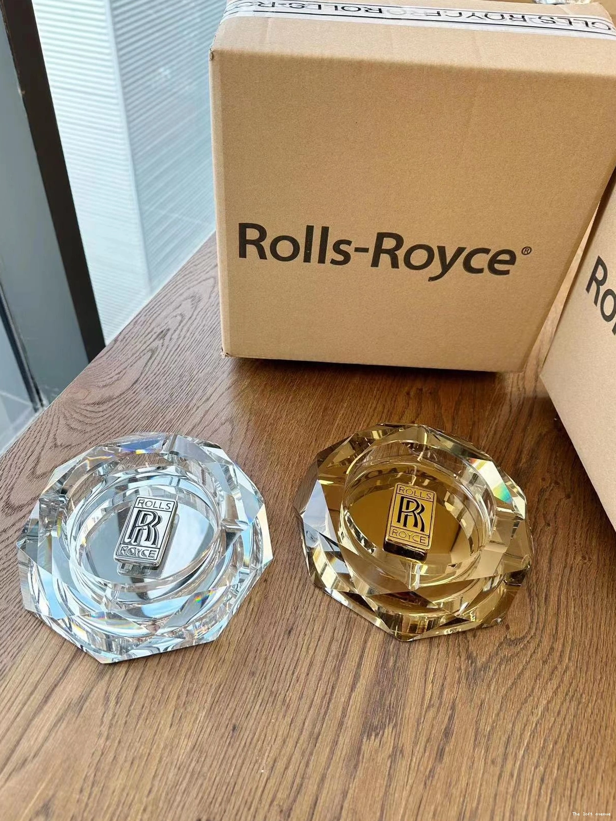 ASHTRAY ROUND ROYCE ROLLS 0825